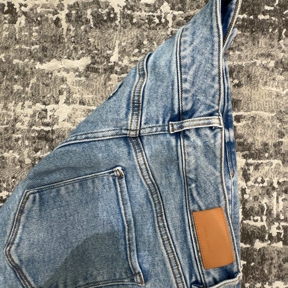 Dear John Light Blue Cropped Jeans - Picture 3 of 4